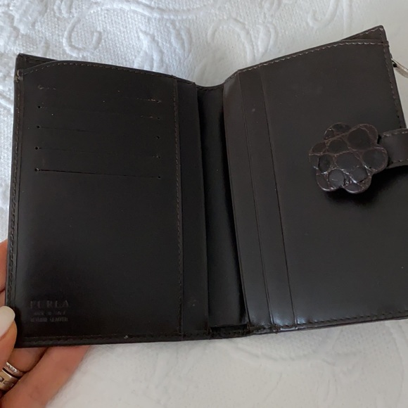 Furla leather wallet - Picture 2 of 7